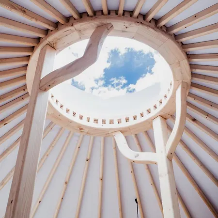 خيمة فخمة Gajurta